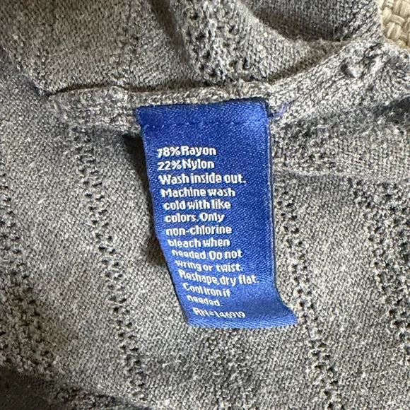 Apt. 9 Charcoal Gray Textured Knit Sweater XL Lightweight Minimalist Workwear - Picture 15 of 15